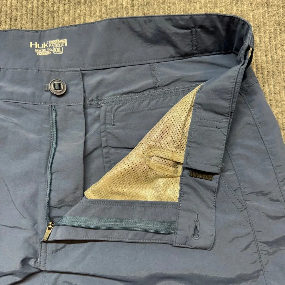 Huk Fishing Shorts Mens XXL Blue Performance Nylon‎ Cargo Hiking Board Shorts